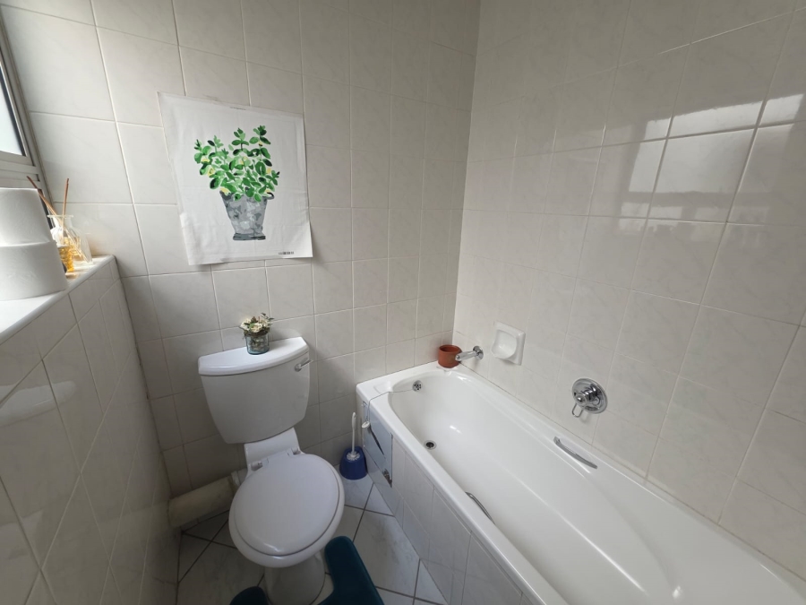To Let 2 Bedroom Property for Rent in Vaalpark Free State